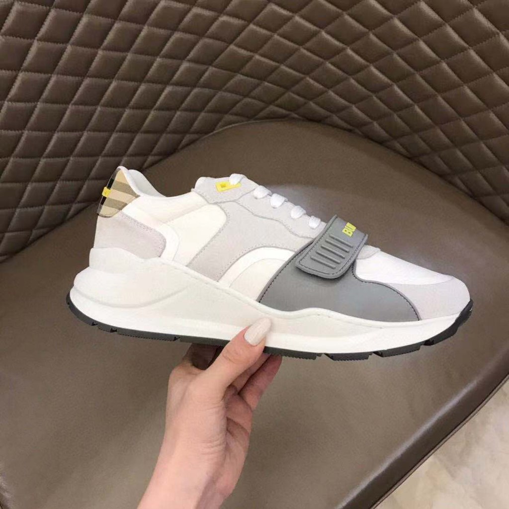 B*URBERRY SHOES